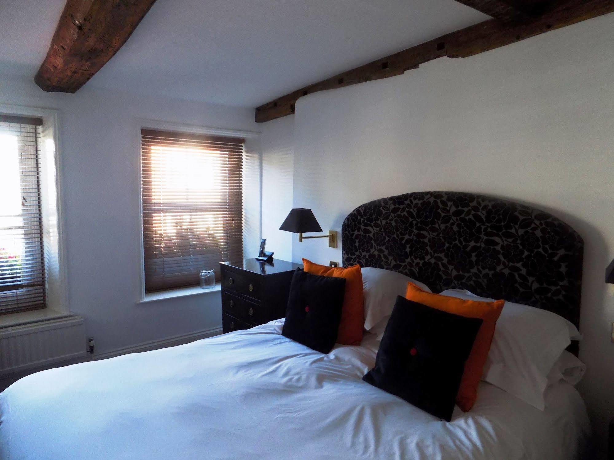 The Angel B&B Chichester Dış mekan fotoğraf